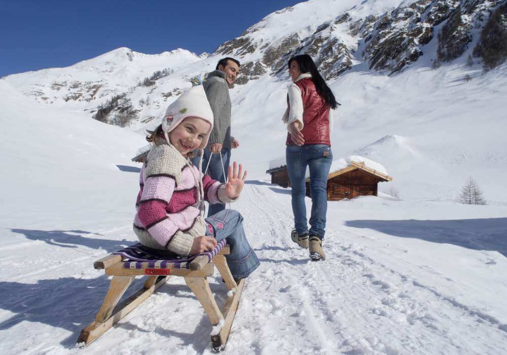 Slittino e sci di fondo: tanta varietà durante le vacanze d’inverno a Gitschberg/Val Giovo